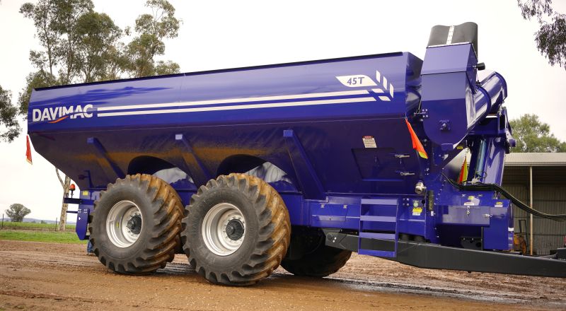 45T chaser bin on farm