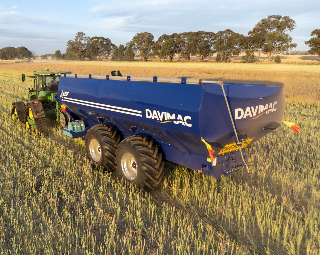 Dual axle 35T Davimac chaser bin with rolled tarp and fire-fighting kit